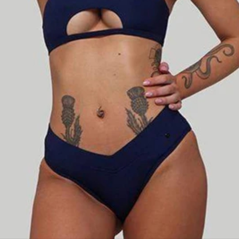CXIX Hills Bottoms Navy